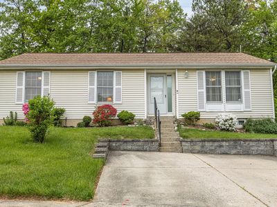2022 Wilhelm Ave