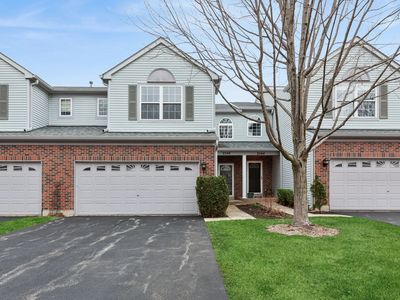 Property at 2546 Heritage Ct, Geneva, IL
