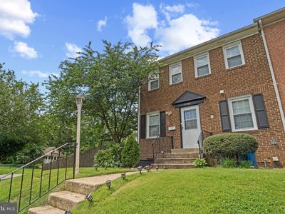 8228 McClelland Pl