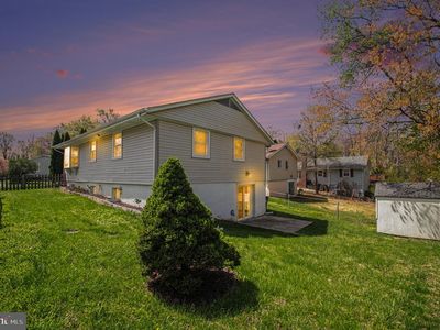 12698 Greenhall Dr