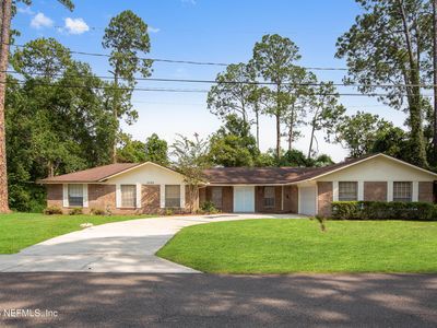 3102 SHADY Drive