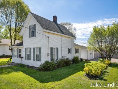 Property at 322 E Gardner St, Sparta, MI