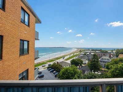 300 Lynn Shore Dr APT 903