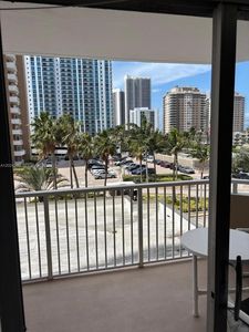 1985 S Ocean Dr APT 3B