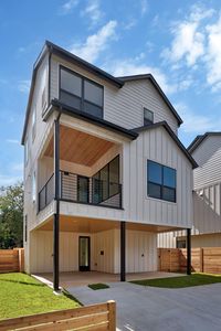 301 N Pleasant Valley Rd #2