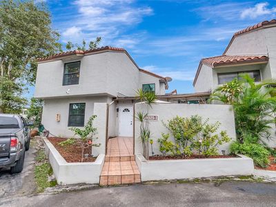 10325 NW 9th Street Cir APT 3-6