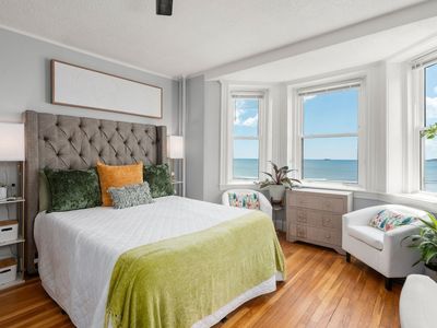 285 Lynn Shore Dr APT 402