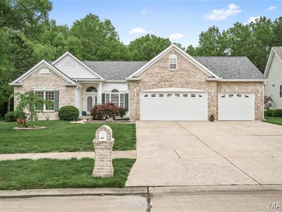 607 Winding Creek Dr