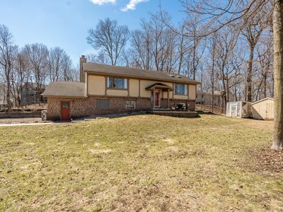 16917 Lake Street Ext