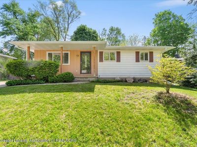 2010 Riverside Ct