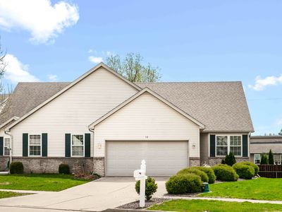 15 Ashling Ct