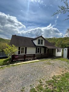 Property at 1538 Brooklyn Loop, Fayetteville, WV