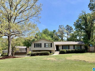 4933 Mountain View Pkwy