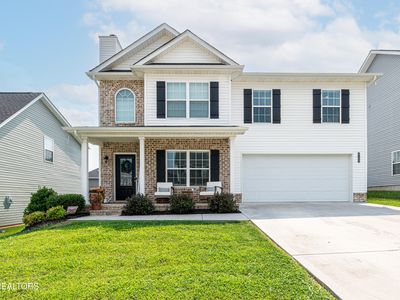 8125 Equinox Ln