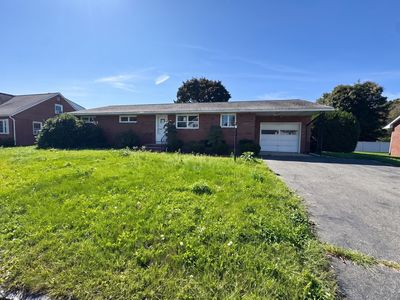 50 Van Horn St