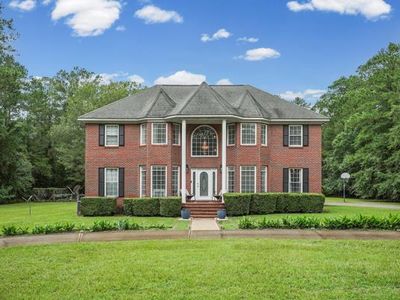 1013 Spring Hill Dr