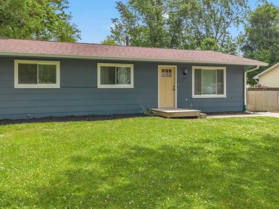 521 S Village Dr