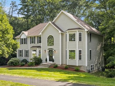 6 Londonderry Ln