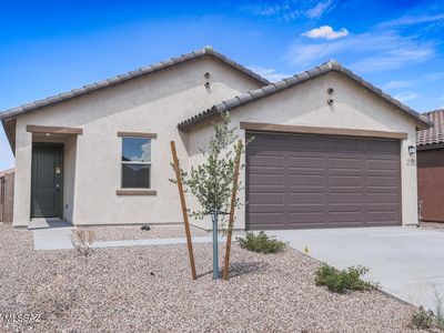 930 W Calle Alta Curva