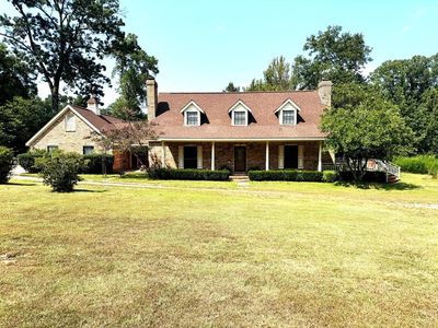 147 Albena Hills Ext