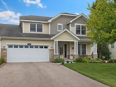 827 Eagleton Dr