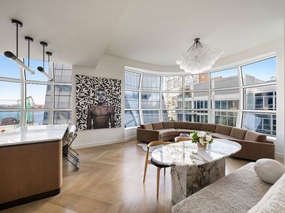 515 W 18th St APT 1011