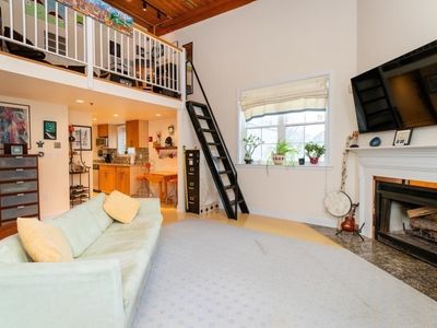 3 S Stone Mill Dr APT 225