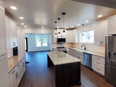 242 Ann St
