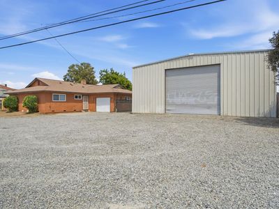 636 Santa Fe Ave