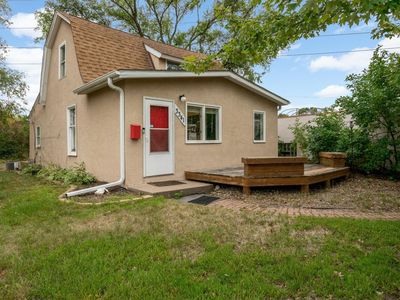 3341 Dakota Ave S