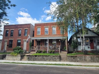 552-554 W 2nd Ave