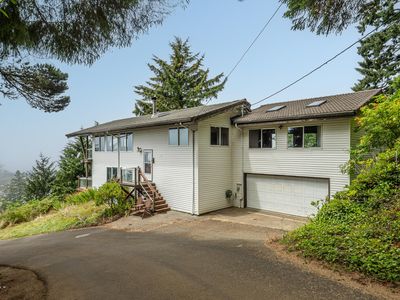 340 NE Vista Terrace Ave