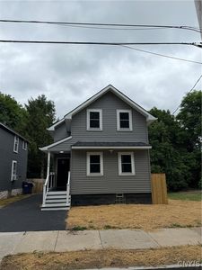 104 Elmhurst Ave