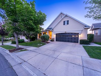 4339 N Chestnut Oak Dr