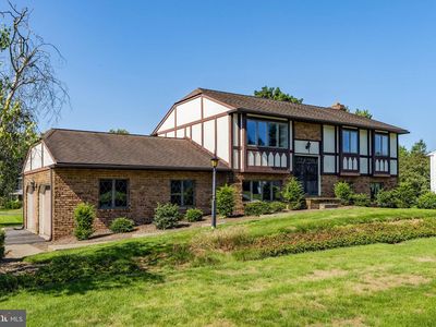 1525 Edinborough Cir