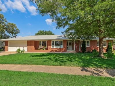 Property at 416 N 11th Street Pl, Adel, IA