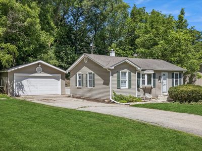 116 Valley Dr