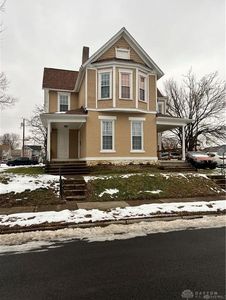 225 Edgewood Ave #223