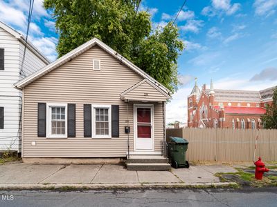 28 Lancaster Street