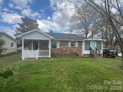 925 S Austin Rd