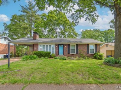 8720 Brookview Dr