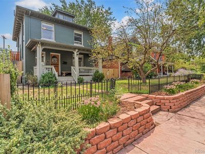 38 W Byers Place