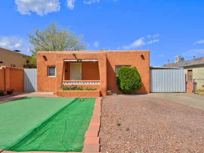 405 Rhode Island St NE