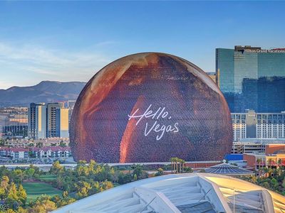 2877 Paradise Rd UNIT 2105