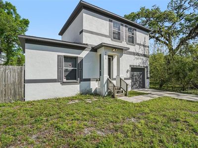2420 E Ida St