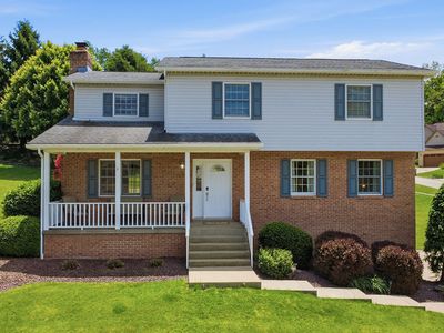 107 Rockland Dr