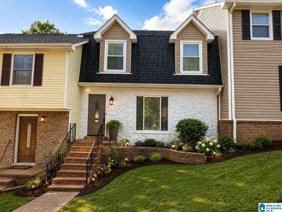 709 Cahaba Manor Dr