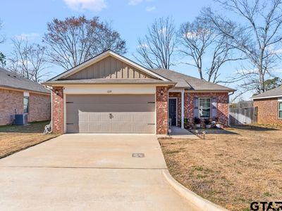 1219 Mission Creek Dr