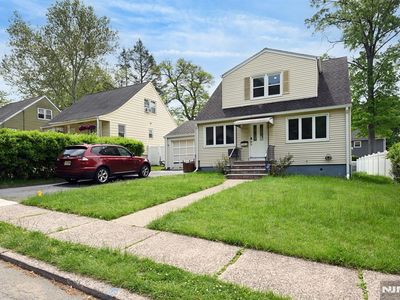 28 Livingston Pl