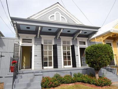 3313-15-15 Dryades St